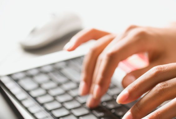 Chwilówki przez Internet – szybciej niż w gotówce?