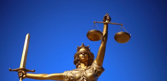 Jakie jest prawo w internecie? Jakie jest prawo w internecie?