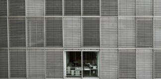 Czy pracownik musi zgodzić się na nadgodziny?