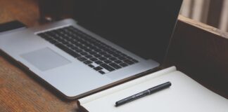 Czy można odmówić pracy zdalnej matce dziecka do lat 4?