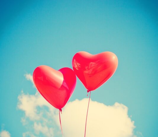 Czy przy zakupie przez internet podaje się do karty PIN? Czy przy zakupie przez internet podaje się do karty PIN?