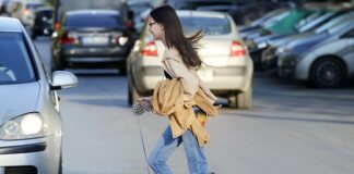 Czego nie wolno podawać przez telefon?