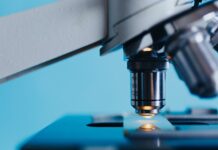 Ile zarabia się jako biolog?