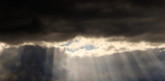 Jak sprawdzić co jest zapisane w chmurze?