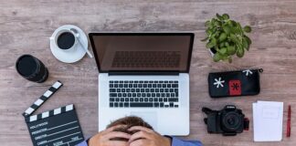 Na czym polega tworzenie baz danych?