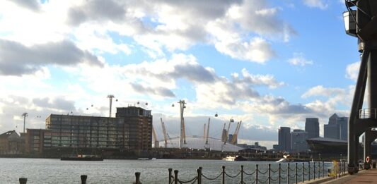 Jak dodać 10% w Excelu?