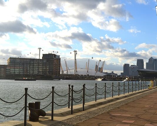 Jak dodać 10% w Excelu?