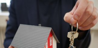 Jakie rodzaje zabezpieczeń są stosowane w sieciach bezprzewodowych?