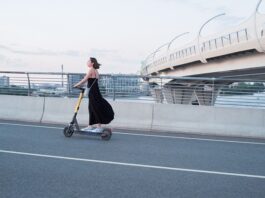 Z jakich e-usług korzystamy najwięcej w Polsce?