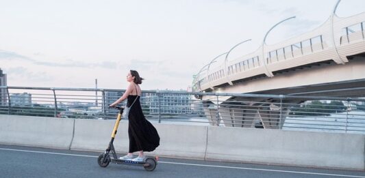 Z jakich e-usług korzystamy najwięcej w Polsce? Z jakich e-usług korzystamy najwięcej w Polsce?