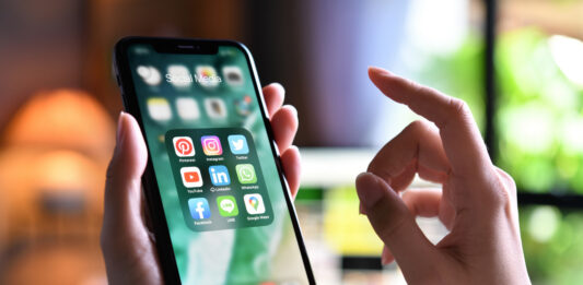 Najnowszy iPhone – czy warto zainwestować w sprzęt Apple? Najnowszy iPhone