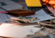 Brak środków na ZUS i podatki